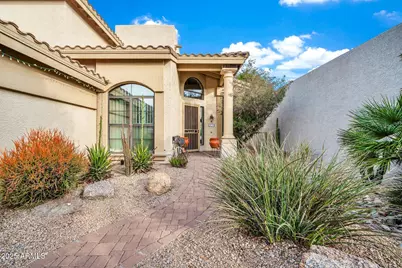 14210 N 14th Place, Phoenix, AZ 85022 - Photo 3