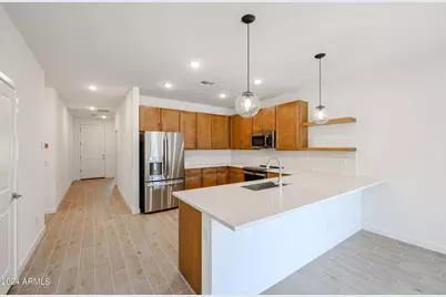 7811 N 79th Drive, Glendale, AZ 85303 - Photo 3