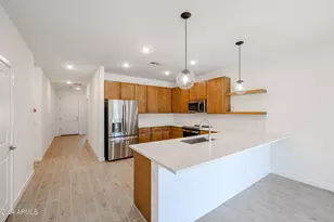 7811 N 79th Dr, Glendale, AZ 85303 - Photo 3