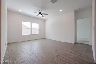 7811 N 79th Dr, Glendale, AZ 85303 - Photo 9