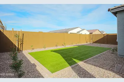 8726 W Pasadena Avenue, Glendale, AZ 85305 - Photo 15