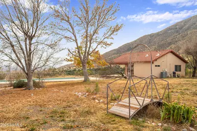 5778 E Mountain View Road, Hereford, AZ 85615 - Photo 5