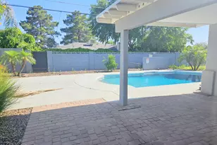 4139 E Clarendon Ave, Phoenix, AZ 85018 - Photo 17