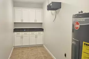 4139 E Clarendon Ave, Phoenix, AZ 85018 - Photo 11