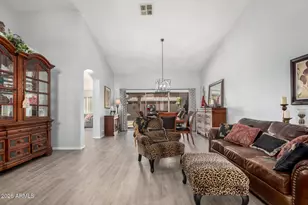 8935 W Kerry Ln, Peoria, AZ 85382 - Photo 11