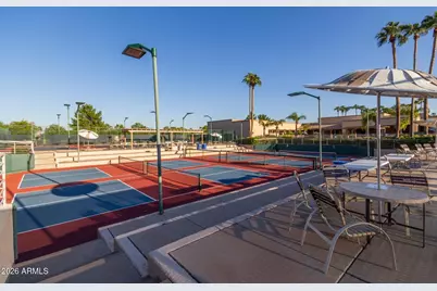 8935 W Kerry Lane, Peoria, AZ 85382 - Photo 43