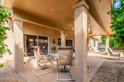 8935 W Kerry Lane, Peoria, AZ 85382 - Photo 25