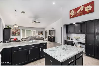 8935 W Kerry Lane, Peoria, AZ 85382 - Photo 15