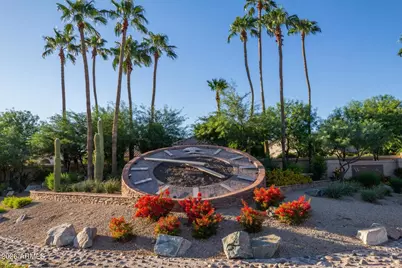 8935 W Kerry Lane, Peoria, AZ 85382 - Photo 45