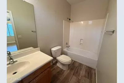 11940 W Alvarado Road, Avondale, AZ 85392 - Photo 7