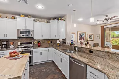 21893 N 261st Avenue N, Buckeye, AZ 85396 - Photo 15