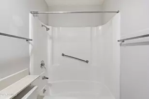 10331 W Twin Oaks Dr, Sun City, AZ 85351 - Photo 17