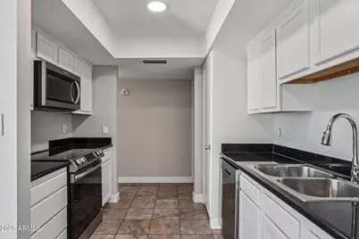 2148 W Inlet Loop, Mesa, AZ 85202 - Photo 13