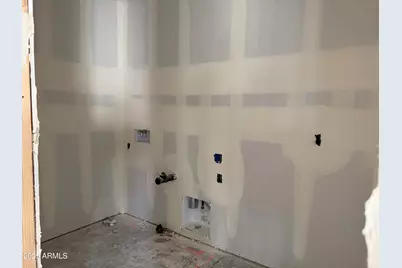 5541 W Buist Avenue, Laveen, AZ 85339 - Photo 11