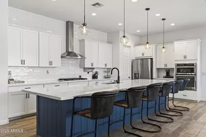 2858 E Spring Wheat Court, Gilbert, AZ 85296 - Photo 9