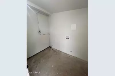 1808 N 66th Avenue, Phoenix, AZ 85035 - Photo 15