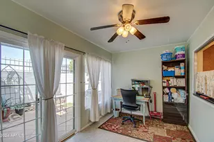14052 N Newcastle Dr, Sun City, AZ 85351 - Photo 15