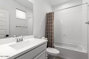 8773 W Medlock Dr, Glendale, AZ 85305 - Photo 29