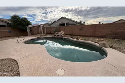 16811 W Tonbridge Street, Surprise, AZ 85374 - Photo 47
