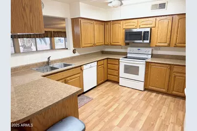 823 S 79th Way, Mesa, AZ 85208 - Photo 5