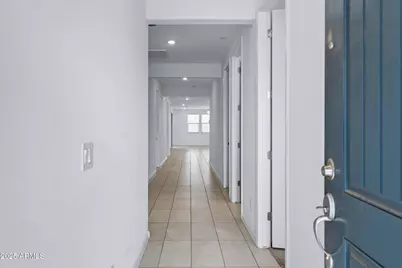 21294 W Roanoke Avenue, Buckeye, AZ 85396 - Photo 5