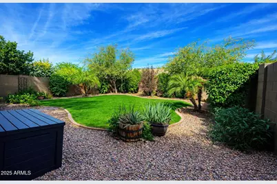 12812 W Caraveo Place, Peoria, AZ 85383 - Photo 27