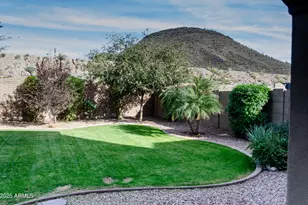 12812 W Caraveo Pl, Peoria, AZ 85383 - Photo 23