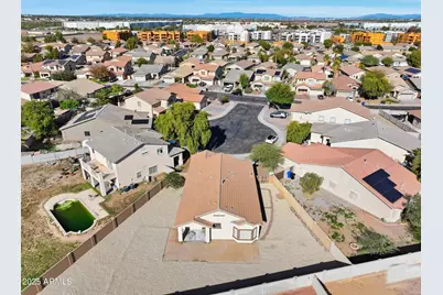 1 N 124th Drive, Avondale, AZ 85323 - Photo 37