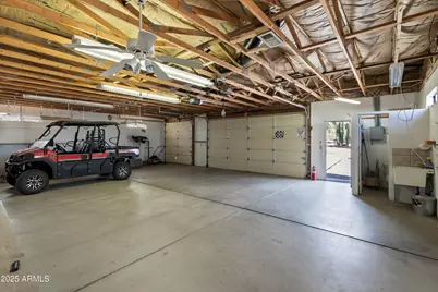 33413 N 10th Street, Phoenix, AZ 85085 - Photo 35