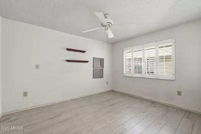 9818 W Emberwood Drive, Sun City, AZ 85351 - Photo 15