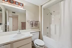 9818 W Emberwood Dr, Sun City, AZ 85351 - Photo 13