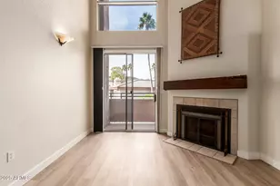 10410 N Cave Creek Rd, Phoenix, AZ 85020 - Photo 25