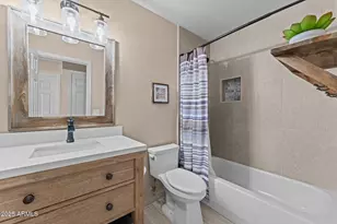 21433 W Caravaggio Ln, Wittmann, AZ 85361 - Photo 17