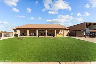 21433 W Caravaggio Ln, Wittmann, AZ 85361 - Photo 23