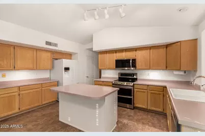 457 W Monterey Avenue, Mesa, AZ 85210 - Photo 13