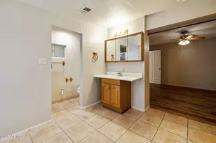 11825 N 114th Ave, Youngtown, AZ 85363 - Photo 37