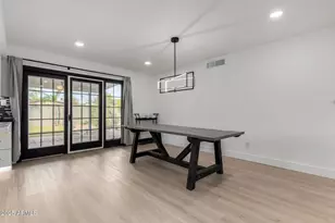 2132 E Broadmor Dr, Tempe, AZ 85282 - Photo 9