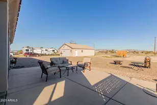 825 N 297th Dr, Buckeye, AZ 85396 - Photo 39