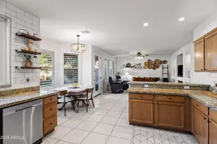 7922 W Beaubien Dr, Peoria, AZ 85382 - Photo 23