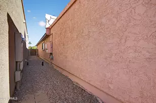 758 E Pepper Dr, Casa Grande, AZ 85122 - Photo 3