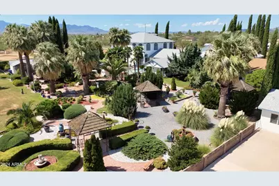 2204 N Maple Avenue, Huachuca City, AZ 85616 - Photo 5