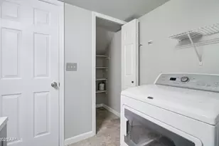 2311 E Hartford Ave, Phoenix, AZ 85022 - Photo 17