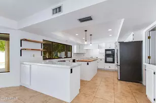 8614 E Cheryl Dr, Scottsdale, AZ 85258 - Photo 9