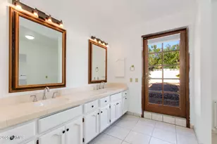 8614 E Cheryl Dr, Scottsdale, AZ 85258 - Photo 17