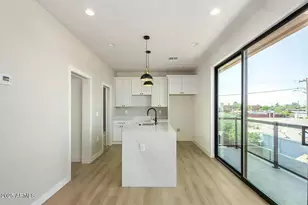 411 N 32nd Pl, Phoenix, AZ 85008 - Photo 19