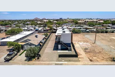411 N 32nd Place, Phoenix, AZ 85008 - Photo 27