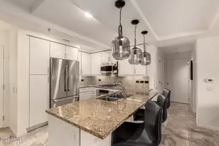 7131 E Rancho Vista Dr, Scottsdale, AZ 85251 - Photo 1