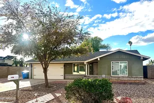 17652 N 19th Dr, Phoenix, AZ 85023 - Photo 1