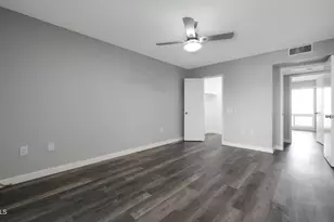 9903 W Hawthorn Dr, Sun City, AZ 85351 - Photo 15