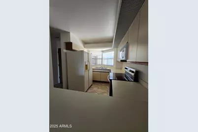 5035 N 10th Place #109, Phoenix, AZ 85014 - Photo 9